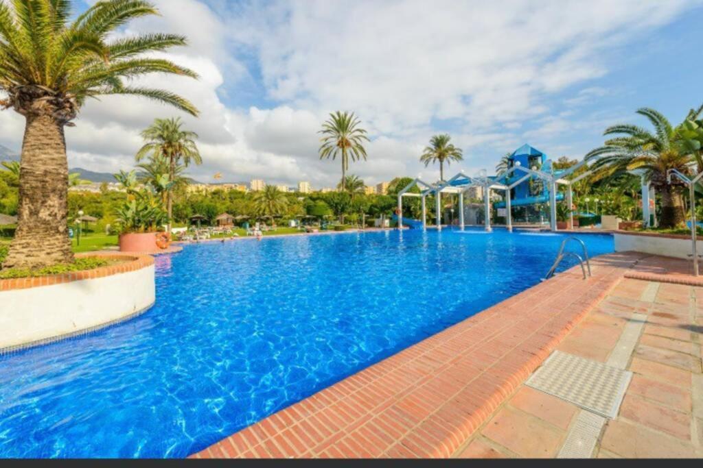 Apartamento 215. Primera Linea De Playa. Бенальмадена Екстер'єр фото